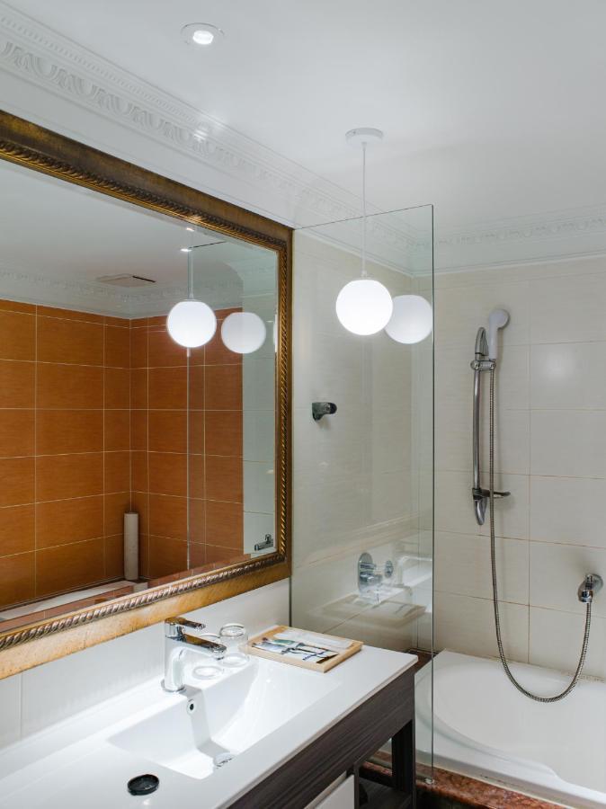 Archess Hotel 4*